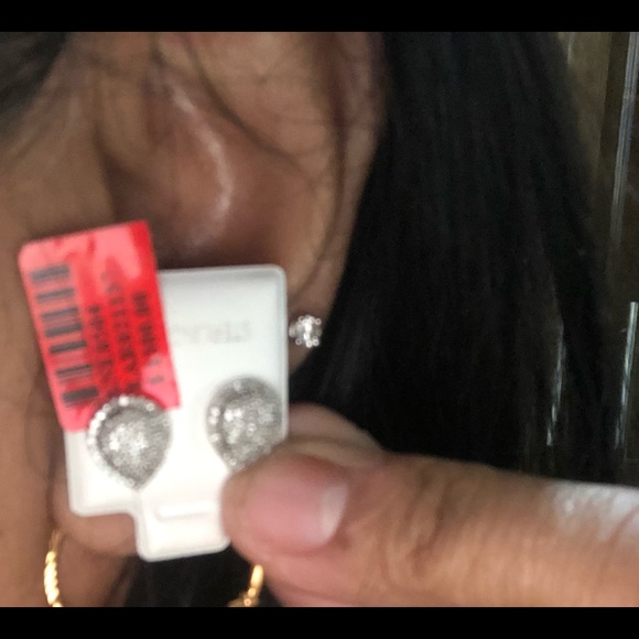 Pear REAL DIAMOND earrings 1/2CT w/ appraisal doc - Picture 7 of 8